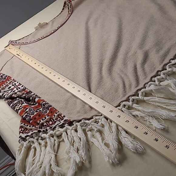 entro sz S fringed southwestern motif pullover top - Picture 4 of 9